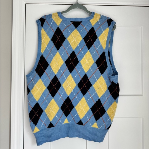 Men’s Polo Ralph Lauren classic argyle sweater vest - Picture 6 of 7